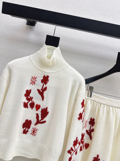 Chan NEW knitted suit