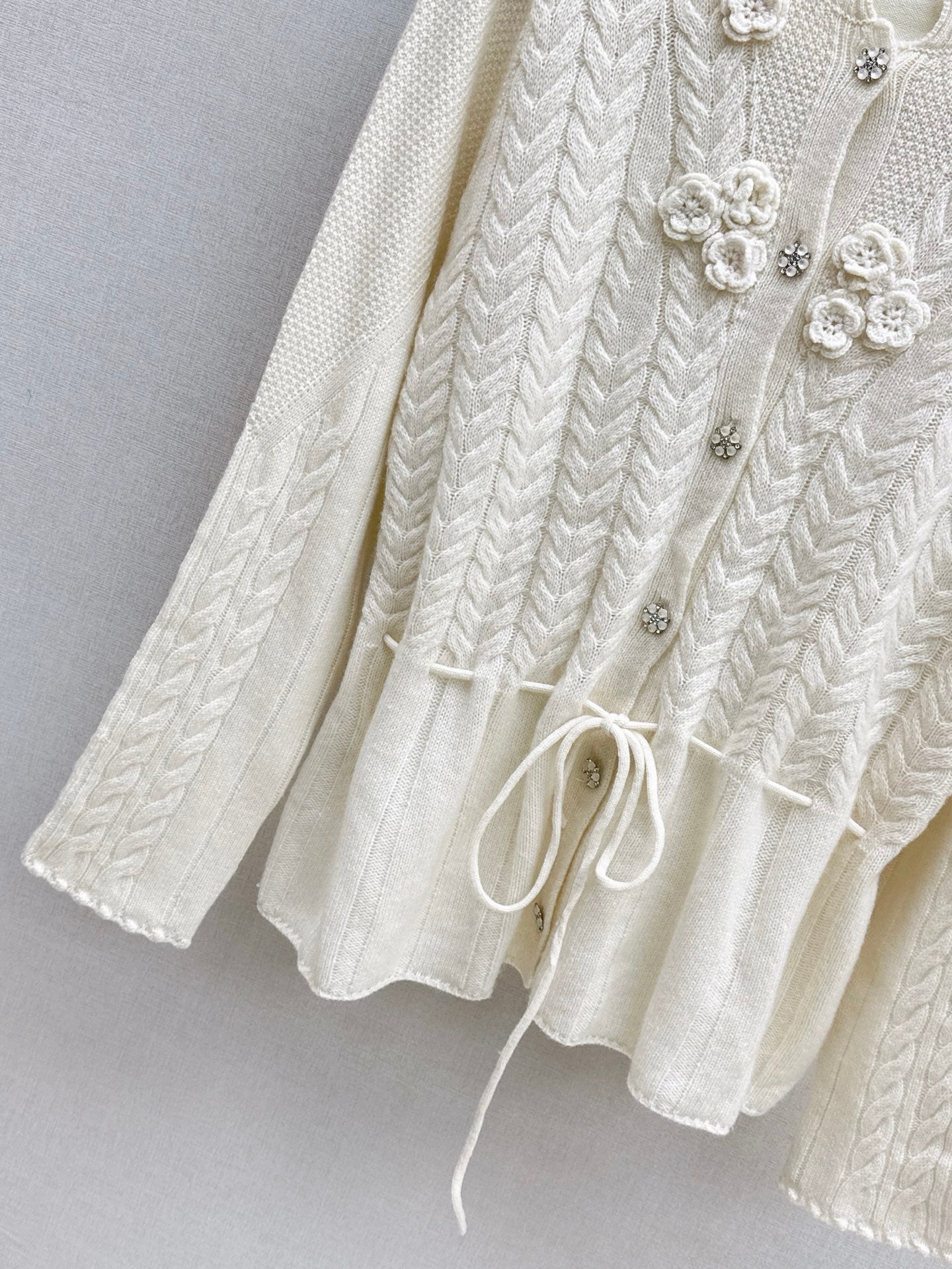 Chan NEW knitted cardigan