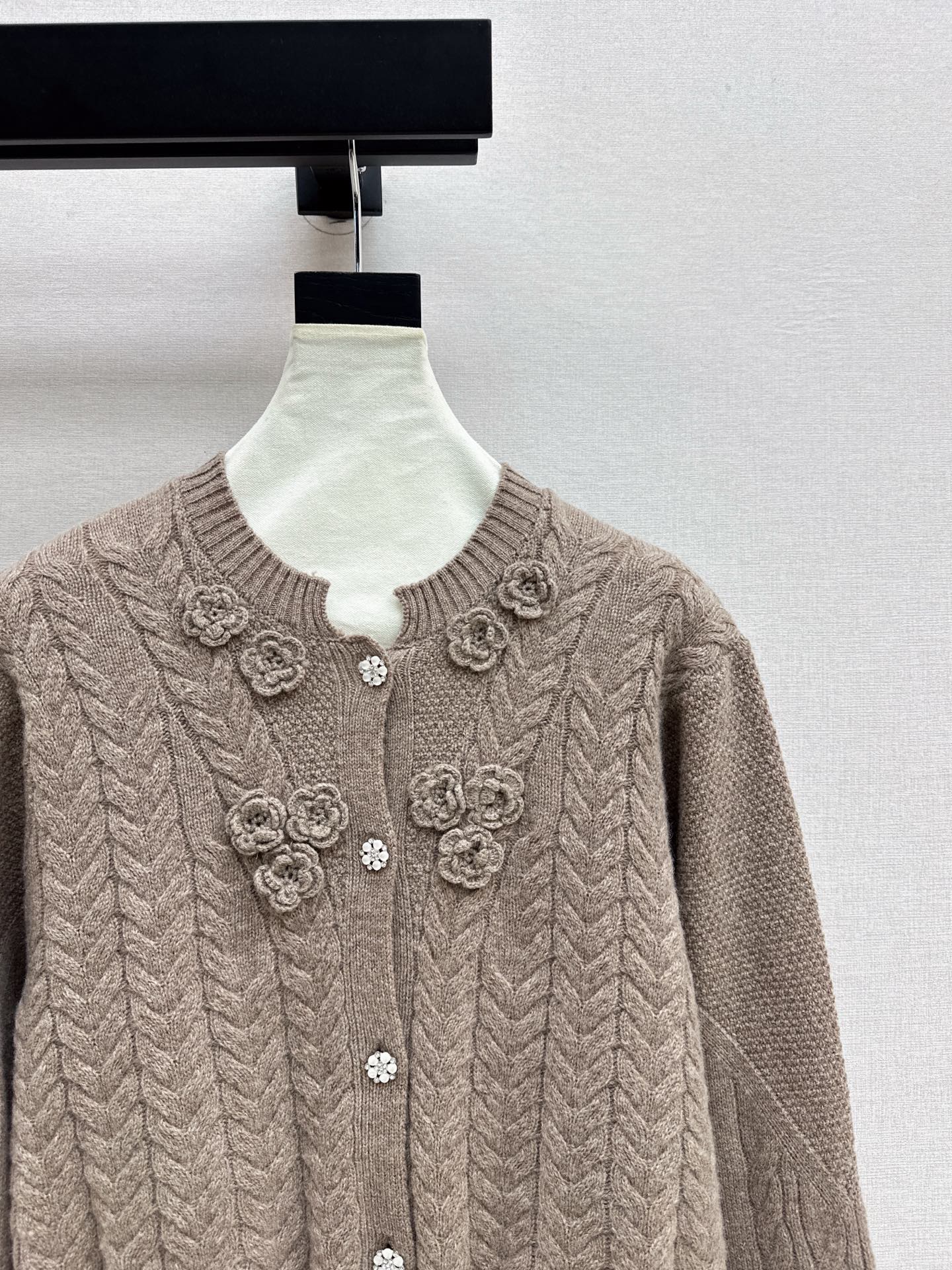 Chan NEW knitted cardigan