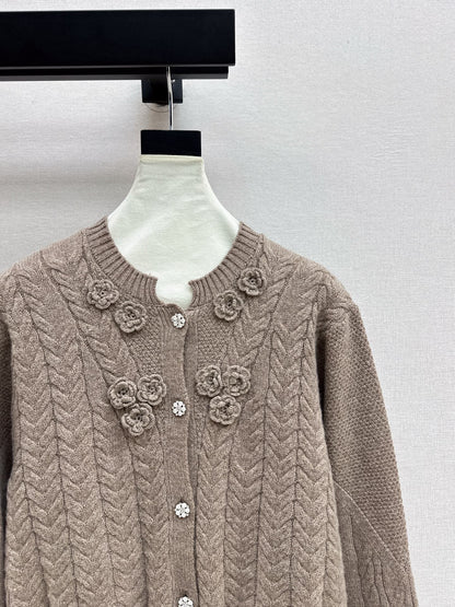 Chan NEW knitted cardigan