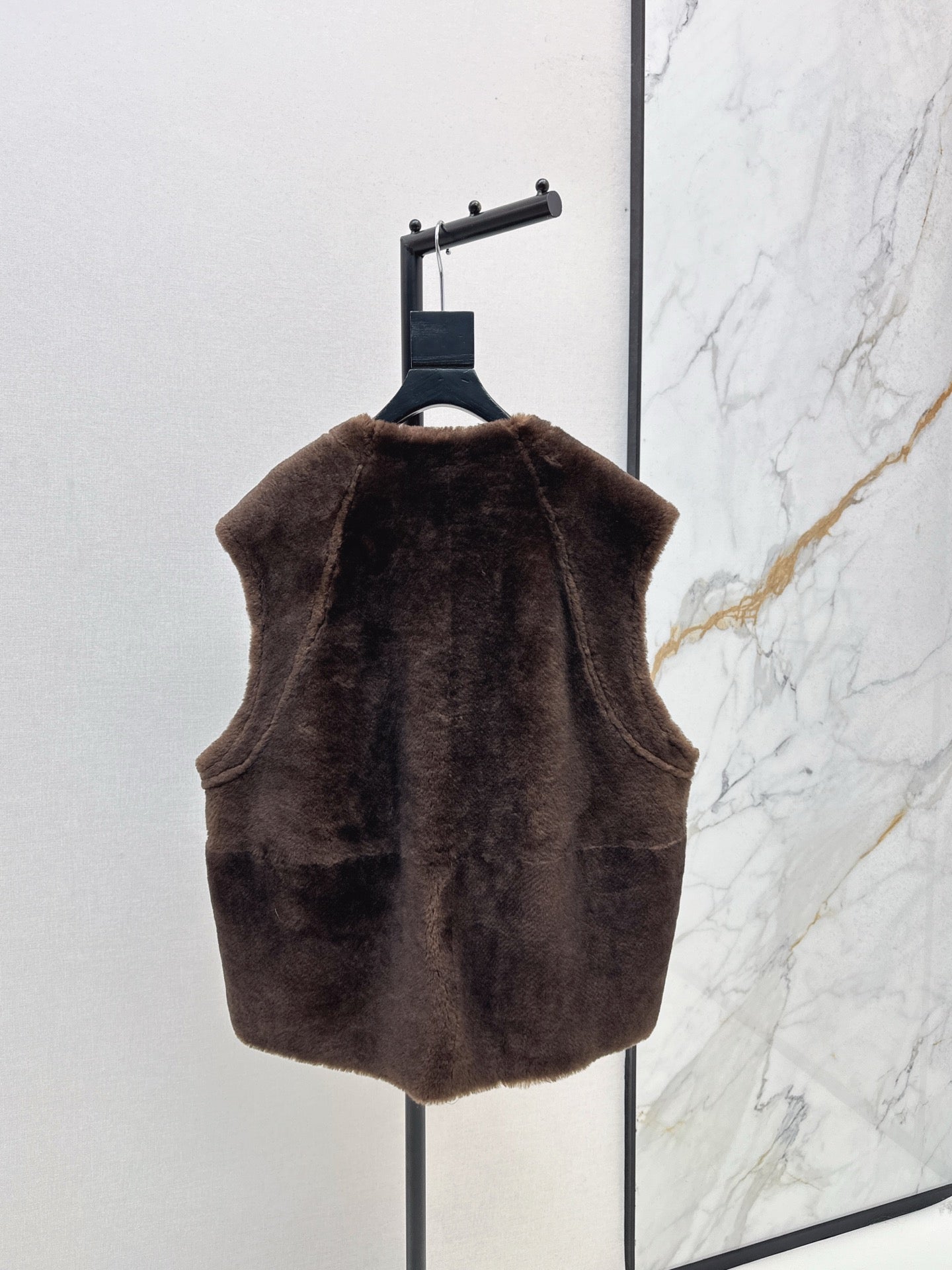 Loro NEW fur vest