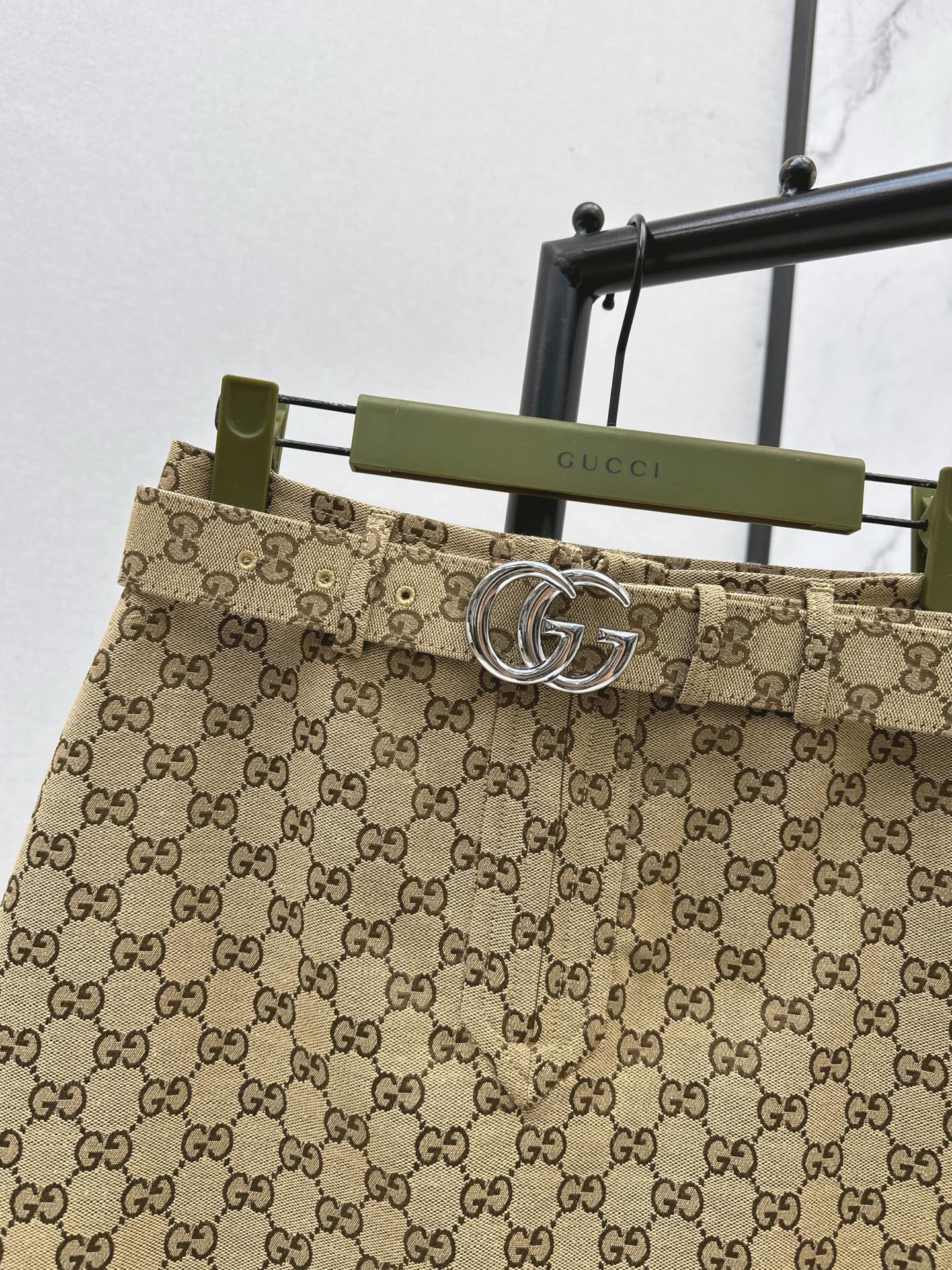 Guc NEW A-line skirt