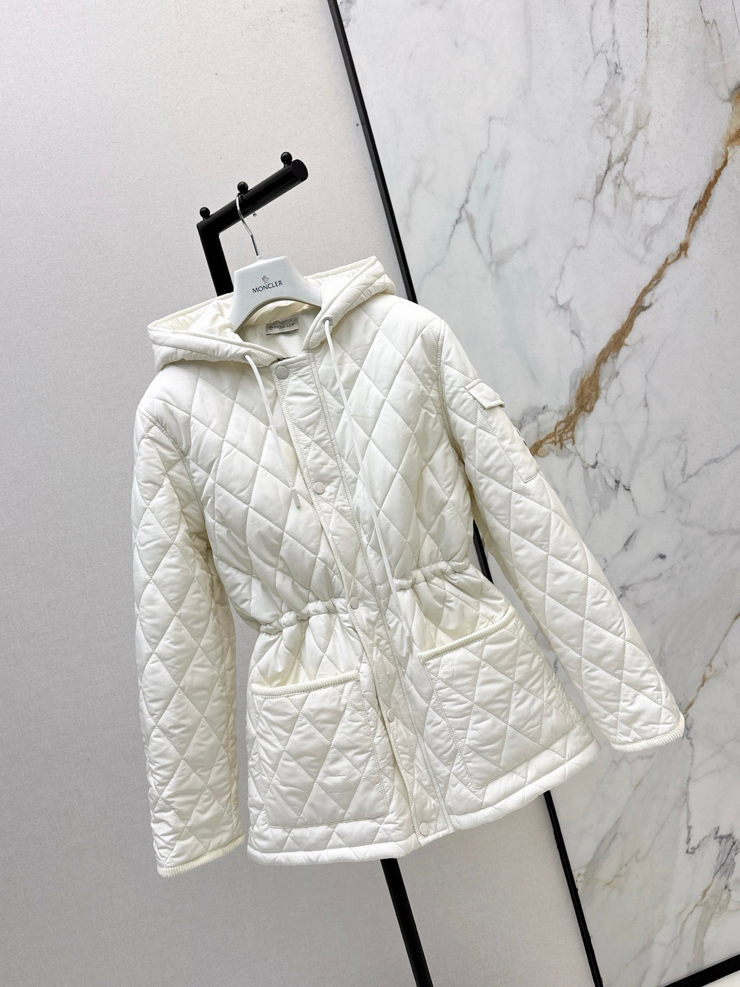 Monc NEW Padded hooded jacket