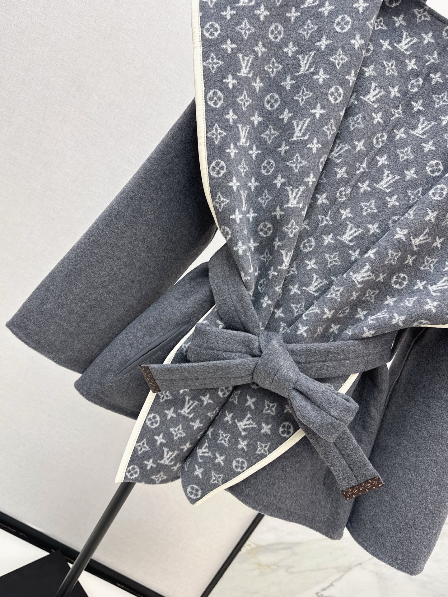 Louis NEW  wool hooded jacket