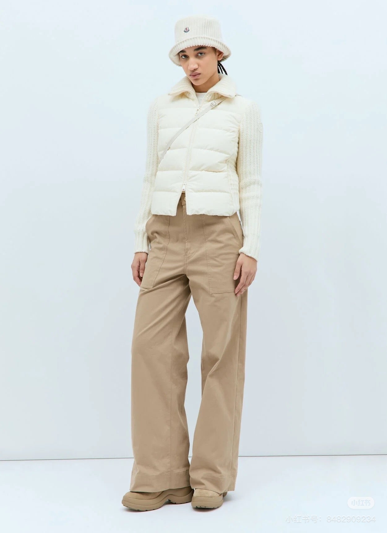 Mocn NEW down jacket