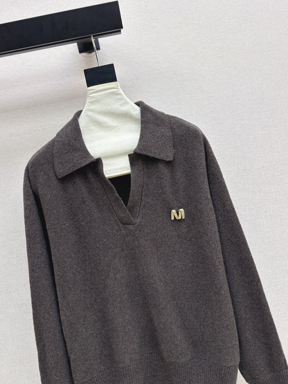 Max NEW lapel sweater