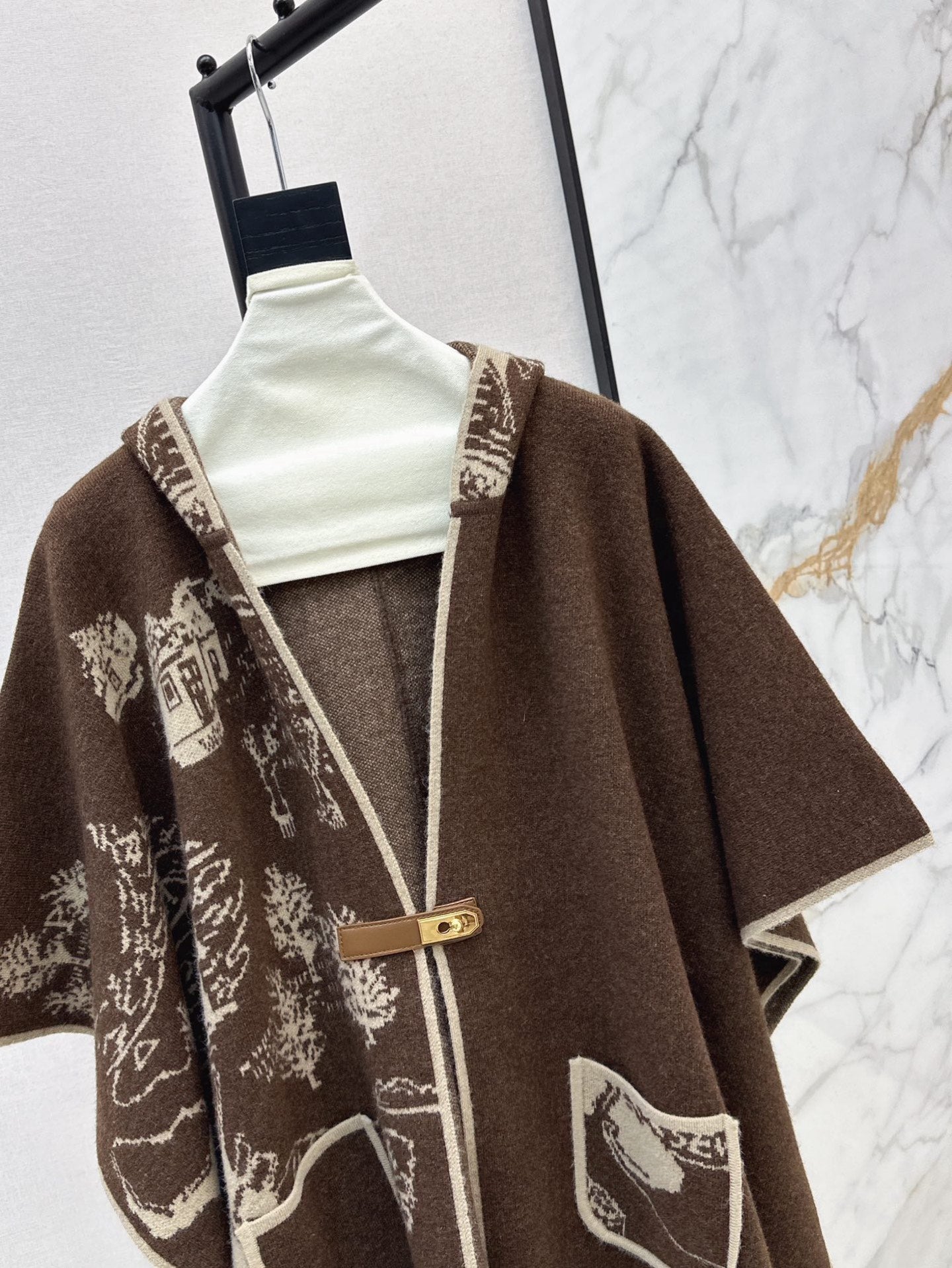 Bur NEW wool cape coat