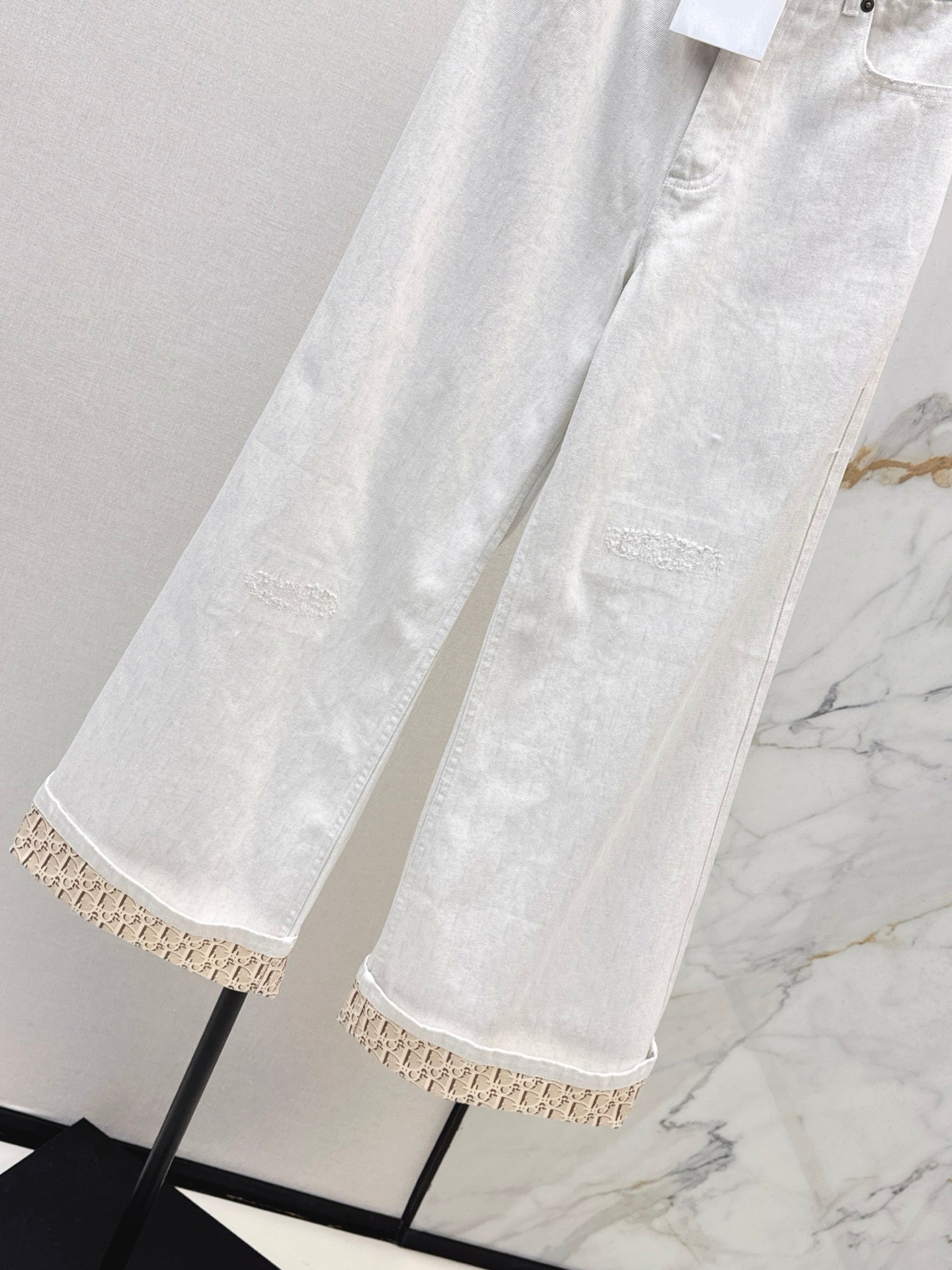 CD NEW straight jeans