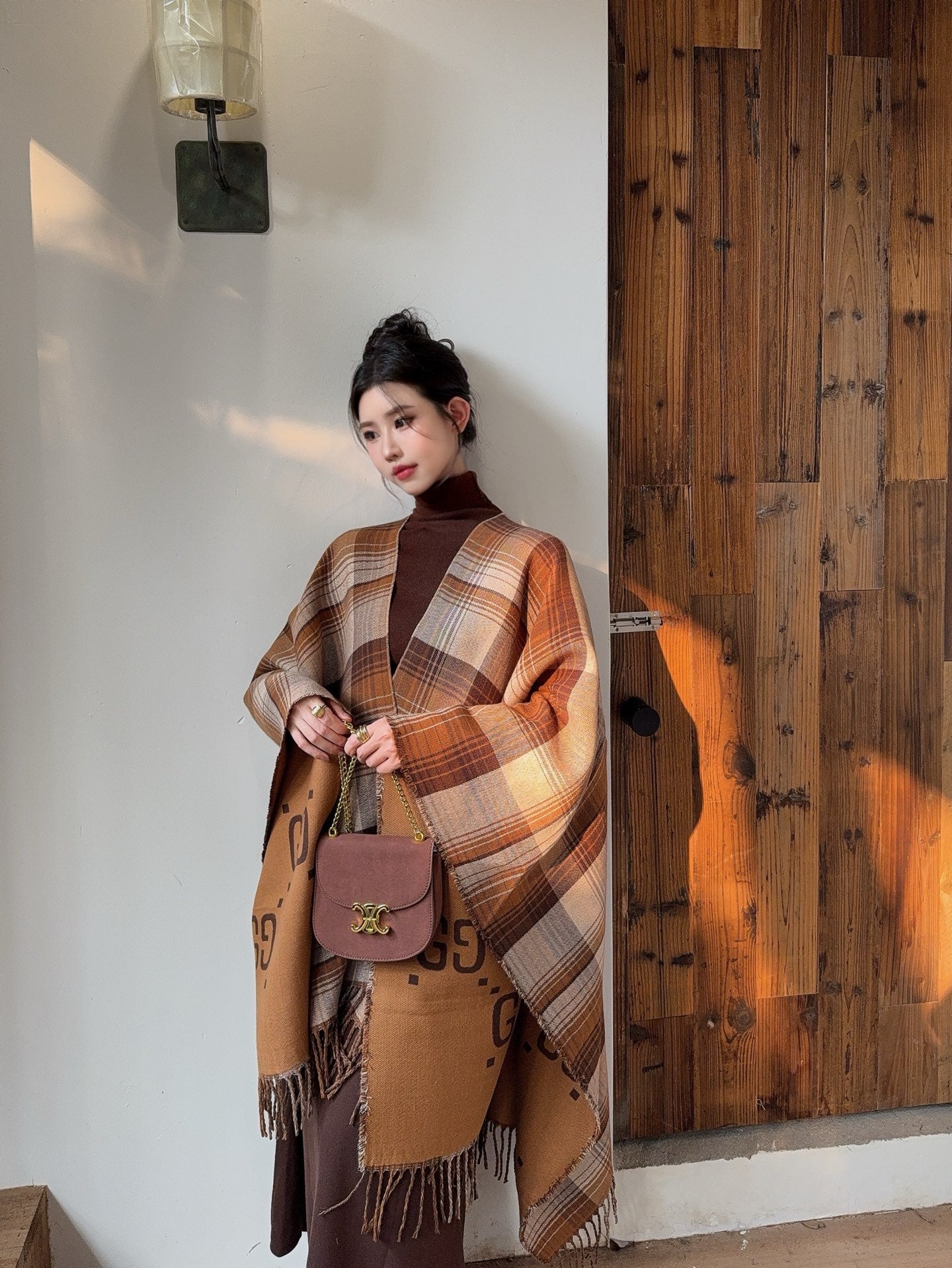 Guc NEW Wool cloak shawl