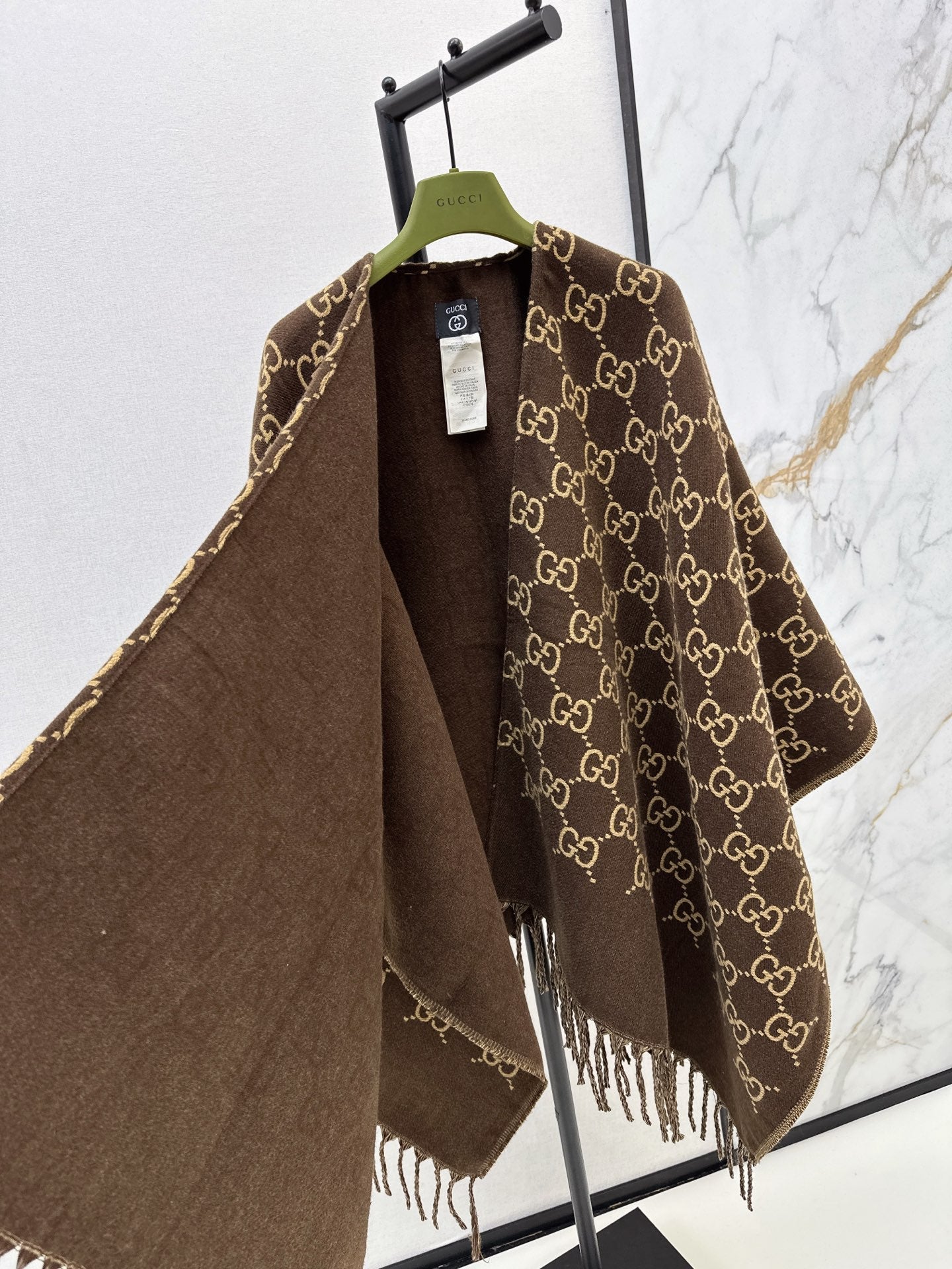 Guc NEW Wool cloak shawl