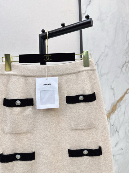 Chan NEW color-block skirt