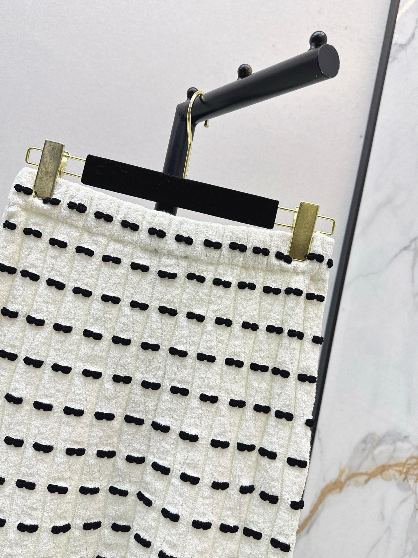 Chan NEW knitted skirt