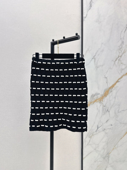 Chan NEW knitted skirt