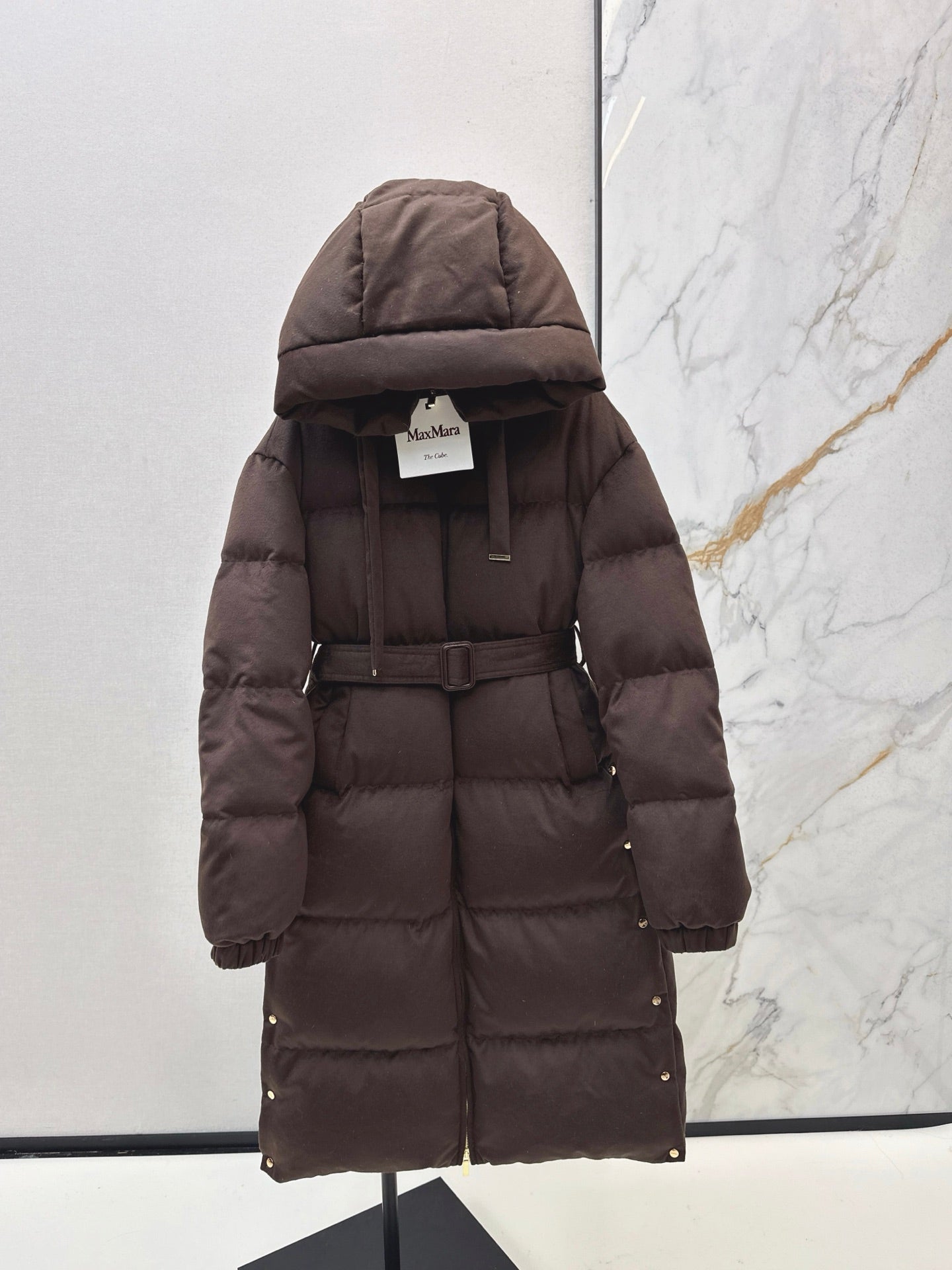 Max NEW hooded down jacket