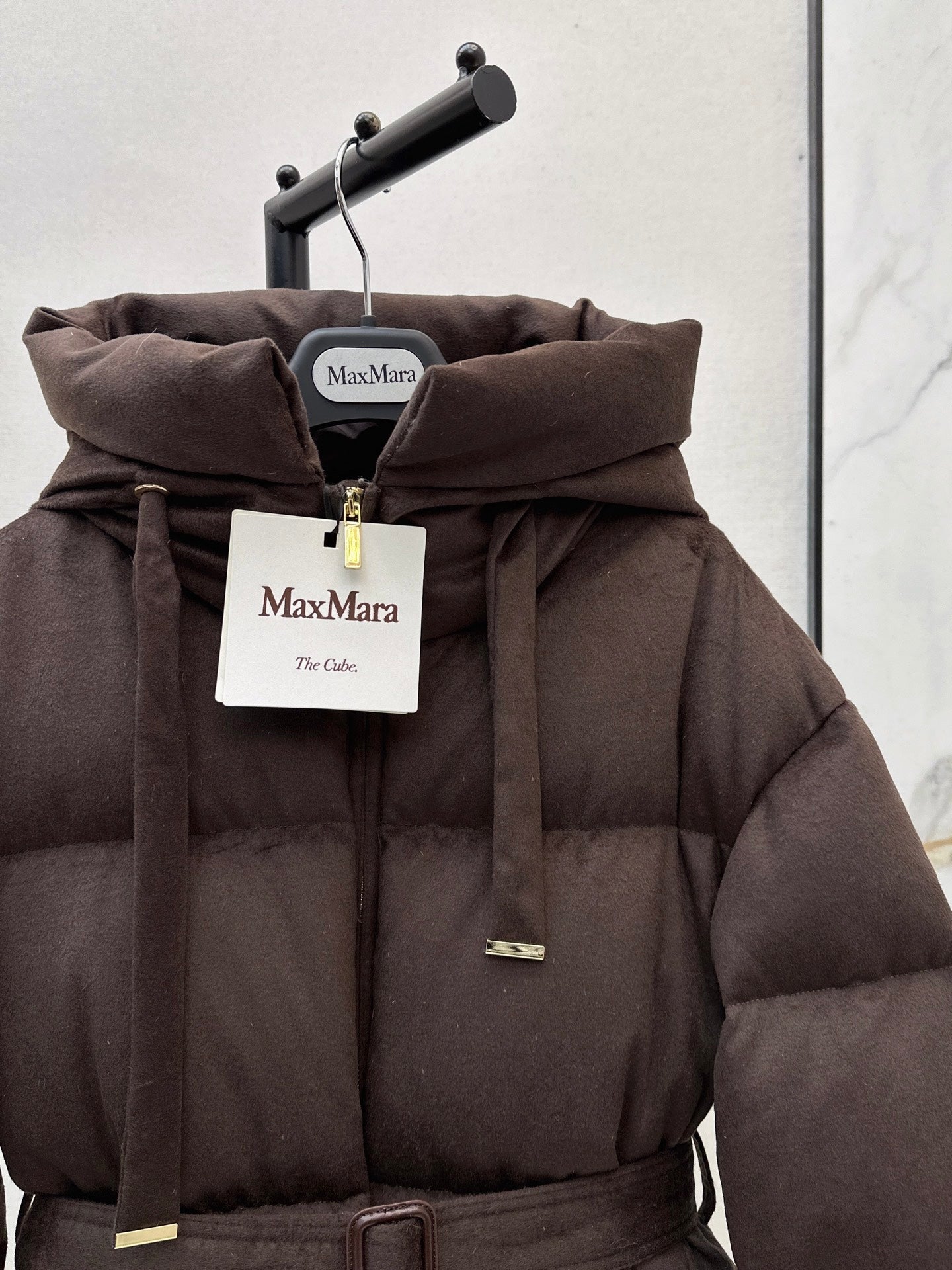 Max NEW hooded down jacket