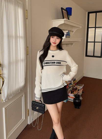 CD NEW embroidered sweater