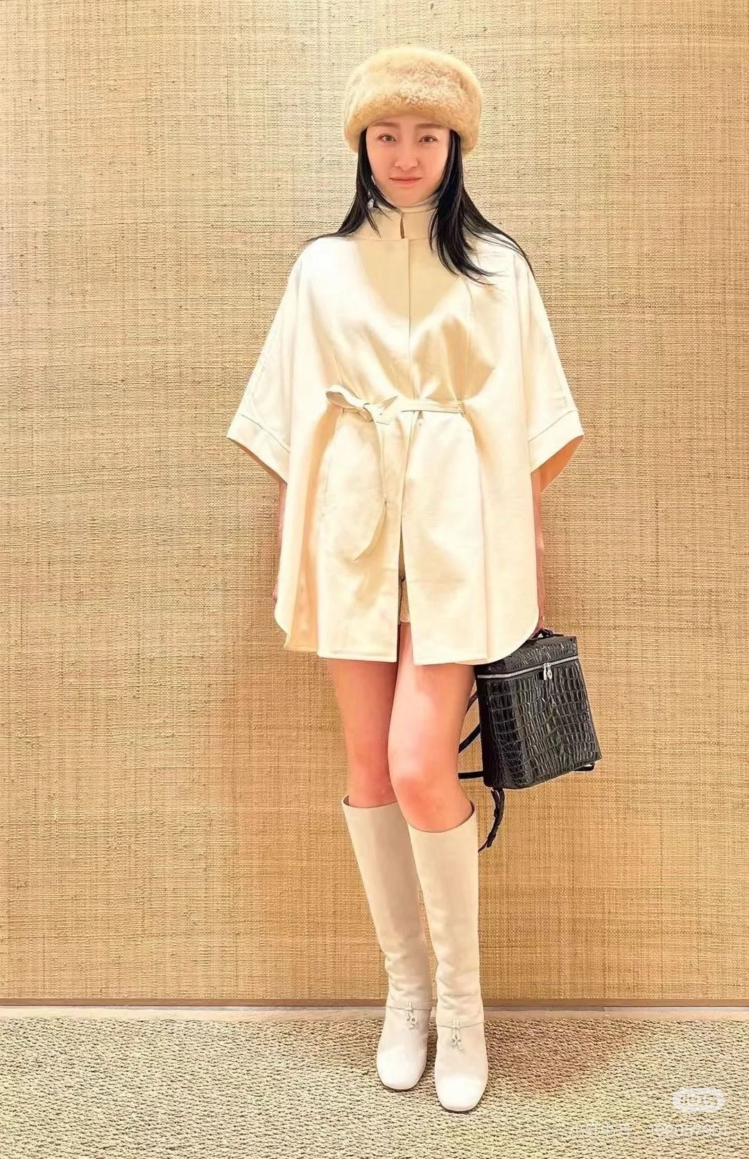 Loro NEW Woolen Cape coat