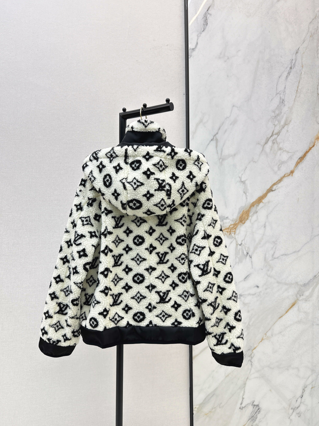 Louis NEW Plush hooded jacket