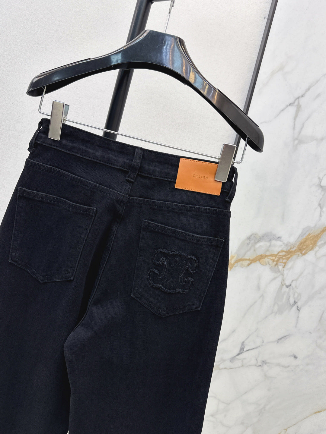 Ce1i NEW Straight-leg jeans