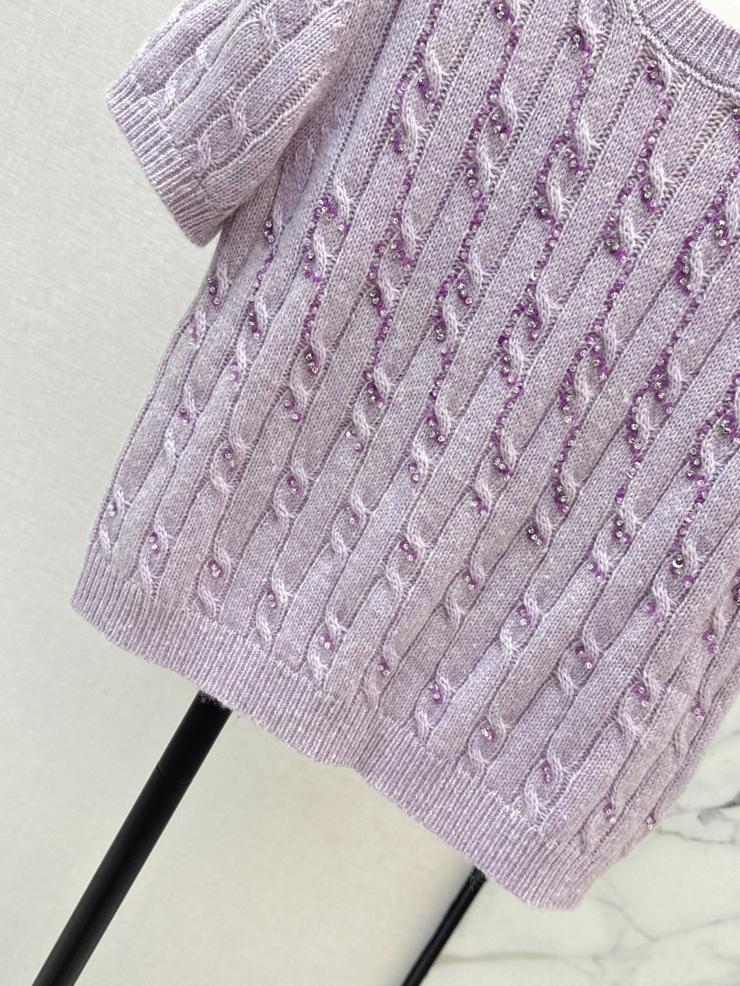 Guc NEW Wool knitted sweater