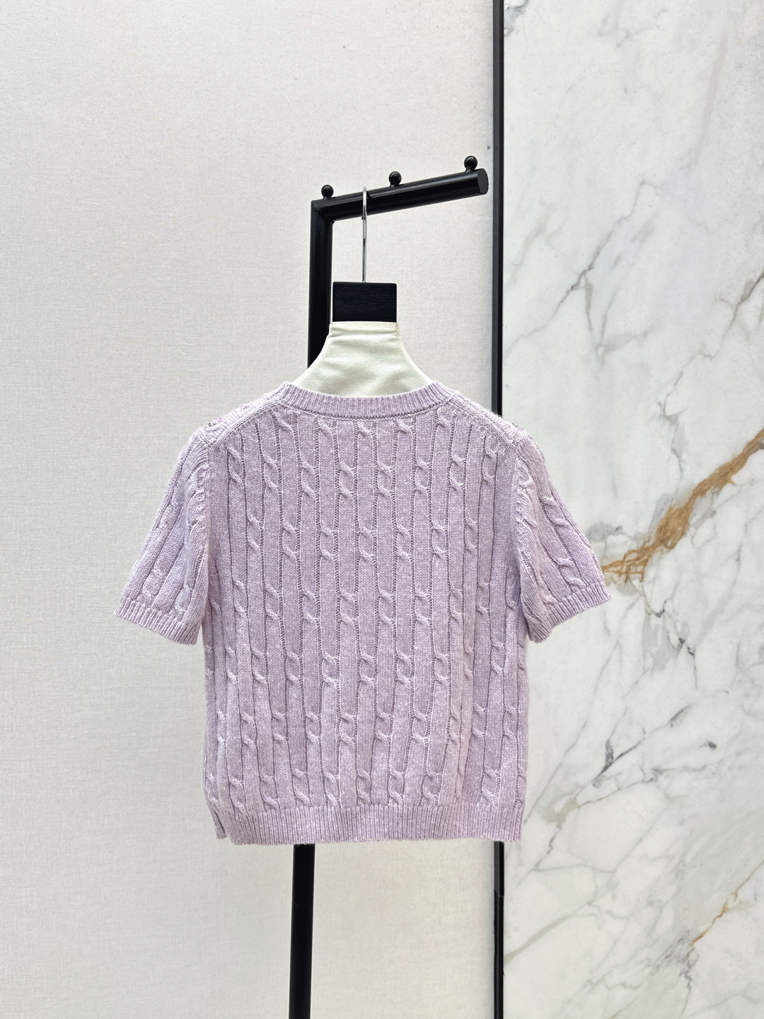 Guc NEW Wool knitted sweater