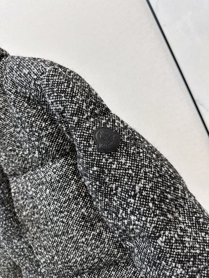 Monc NEW Down jacket