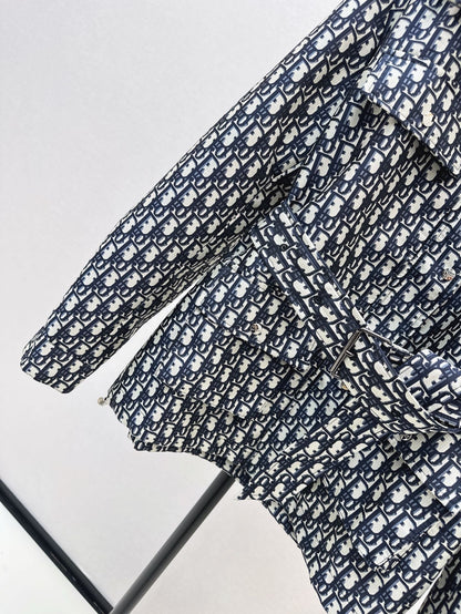 CD NEW Hooded jacket