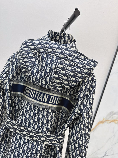 CD NEW Hooded jacket