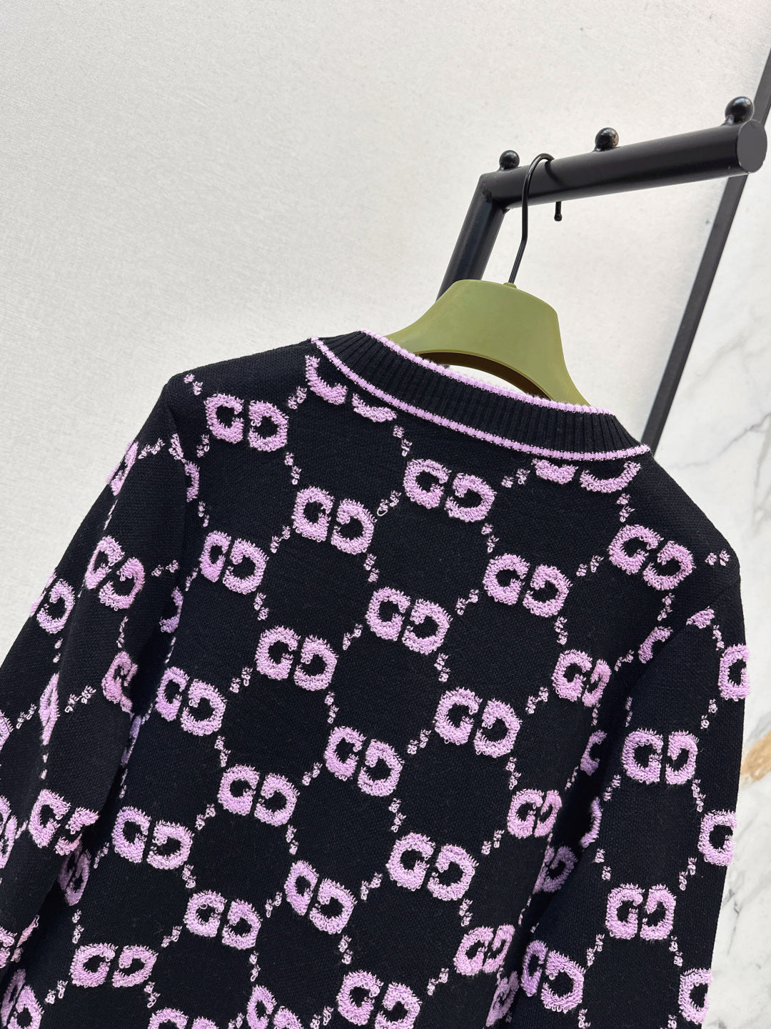 Guc NEW Jacquard knitted sweater