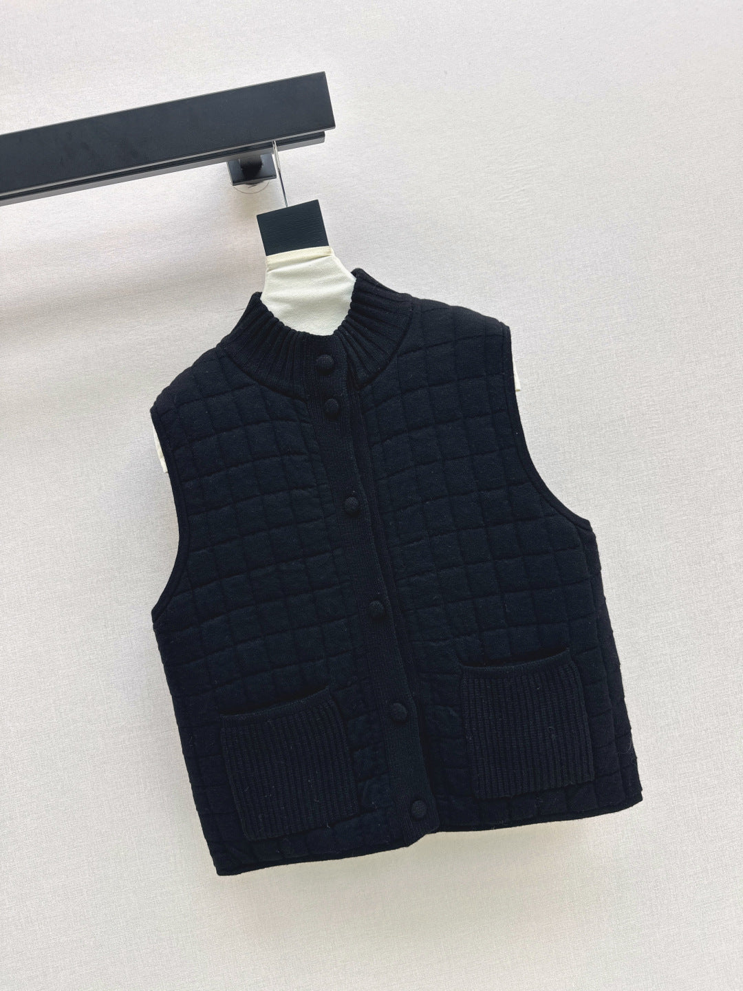 Brune NEW Knitted vest