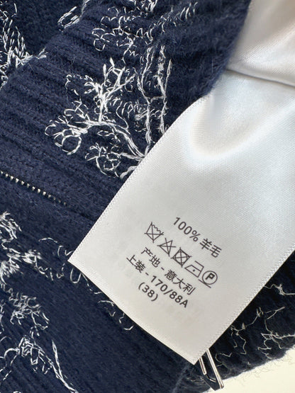 CD NEW Knitted zip-up jacket