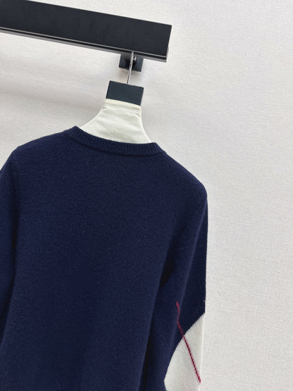 Ral NEW Round-neck cardigan