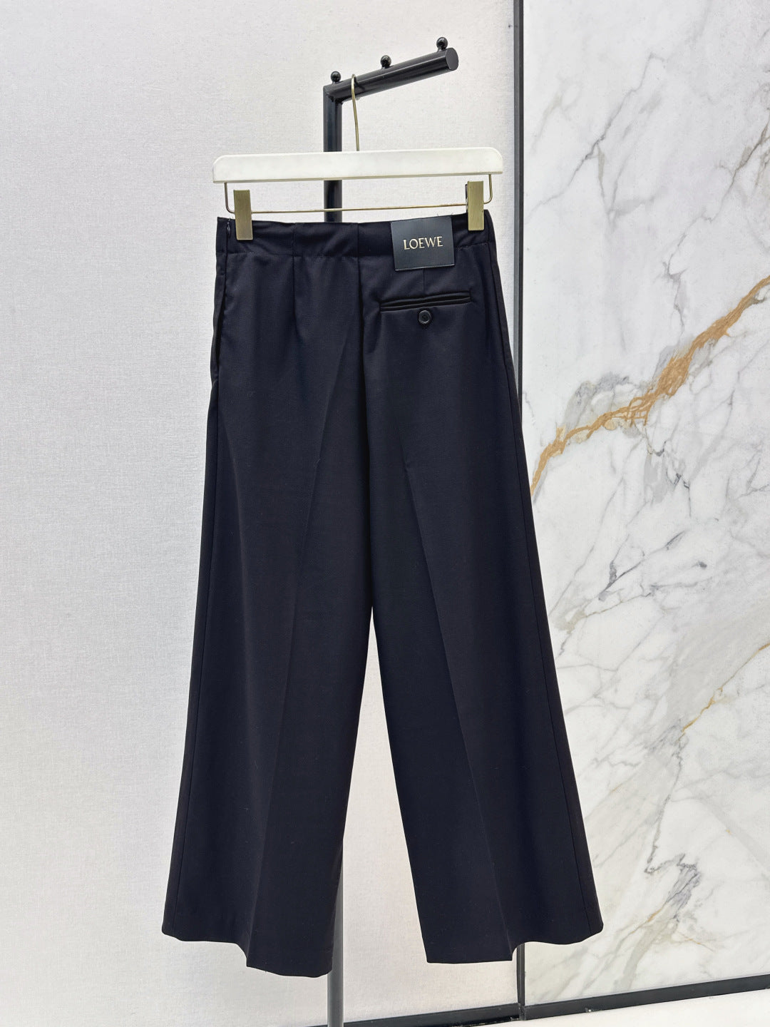 Loe NEW Straight-leg pants