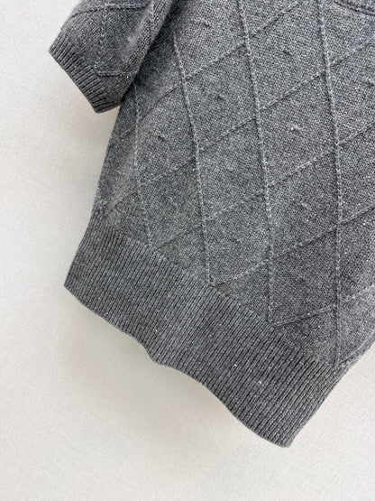 Brun NEW Plaid sweater