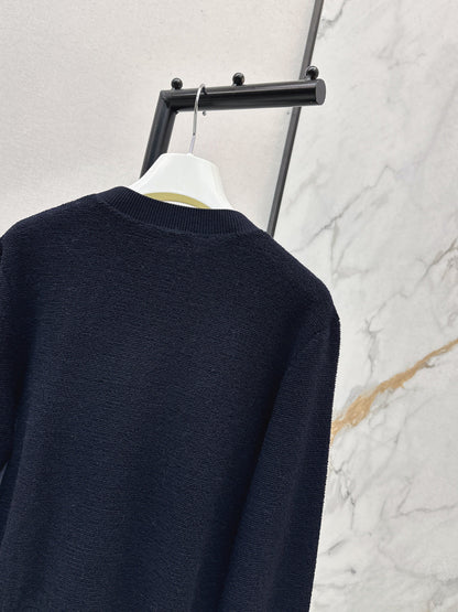 Loe NEW knitted sweater