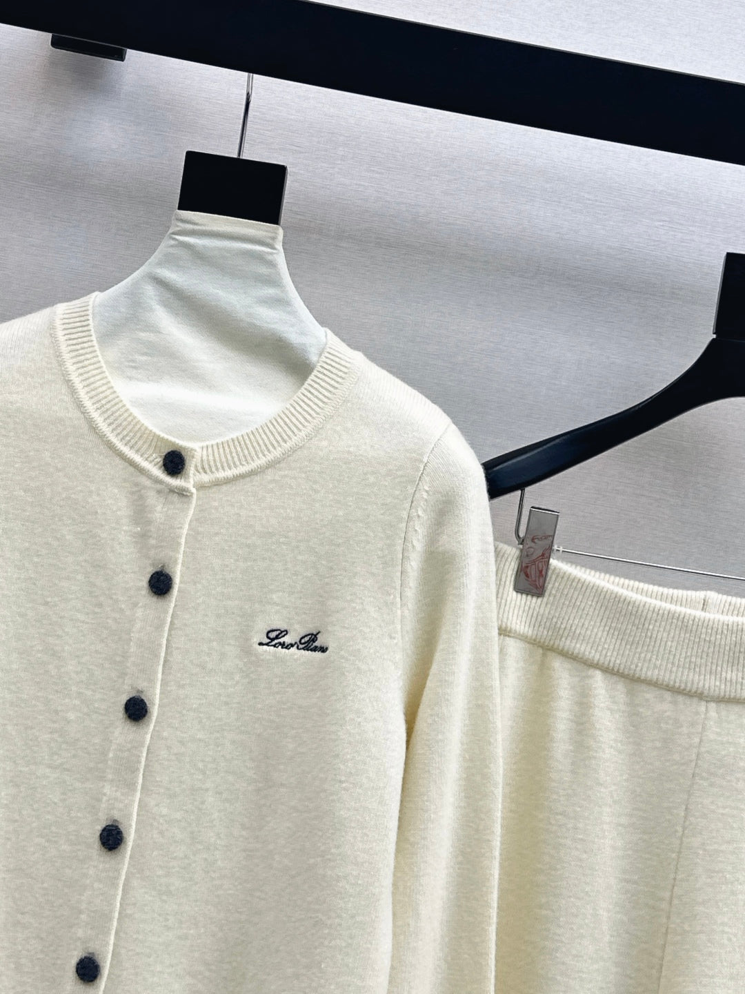 Loro NEW Knitted three-piece set