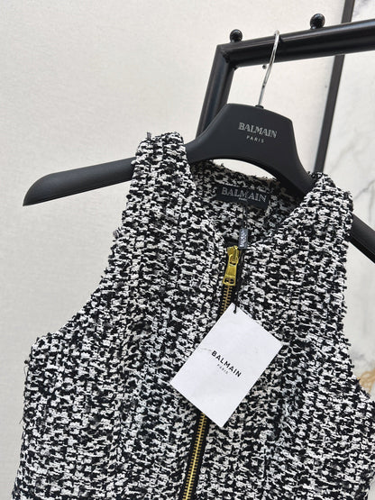 Bal NEW sleeveless dress