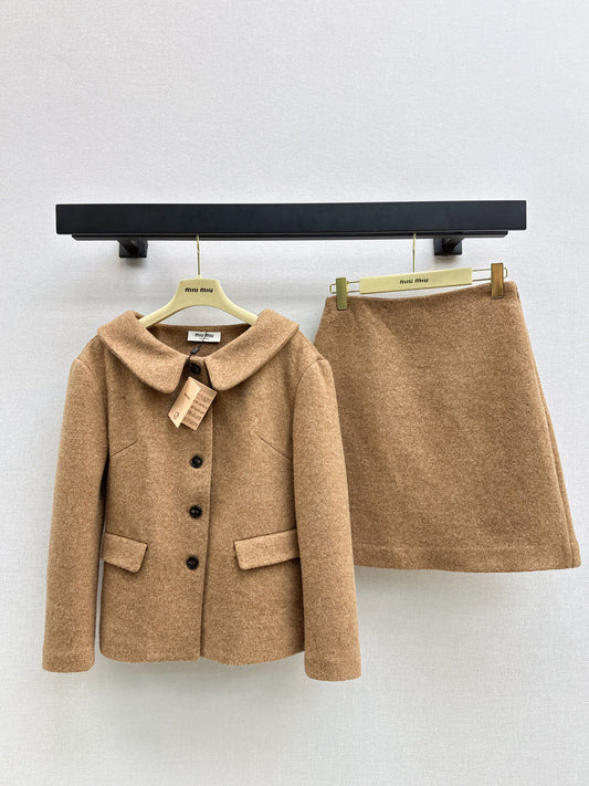 Miu NEW woolen suit