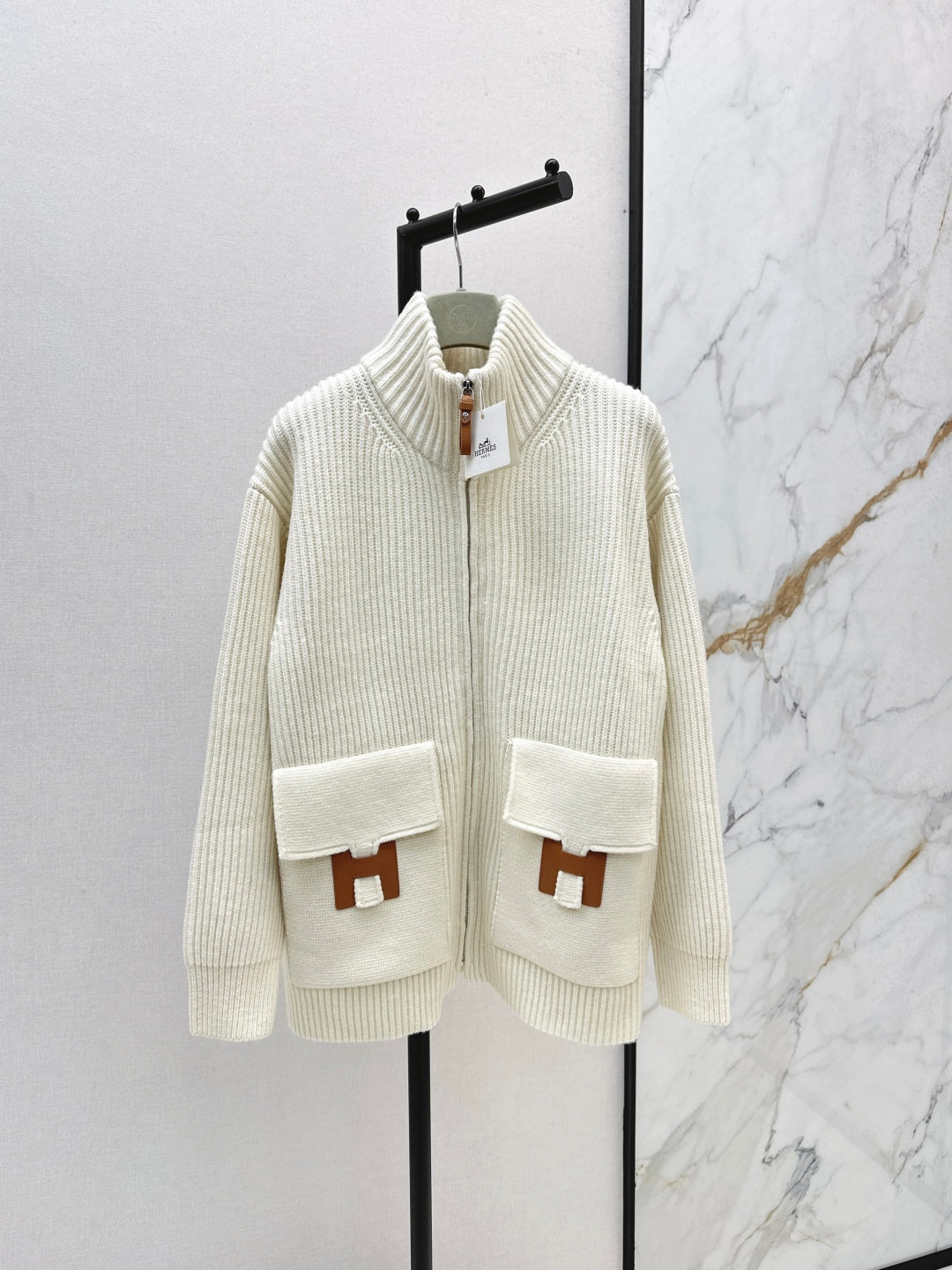 Herm NEW wool knitted jacket