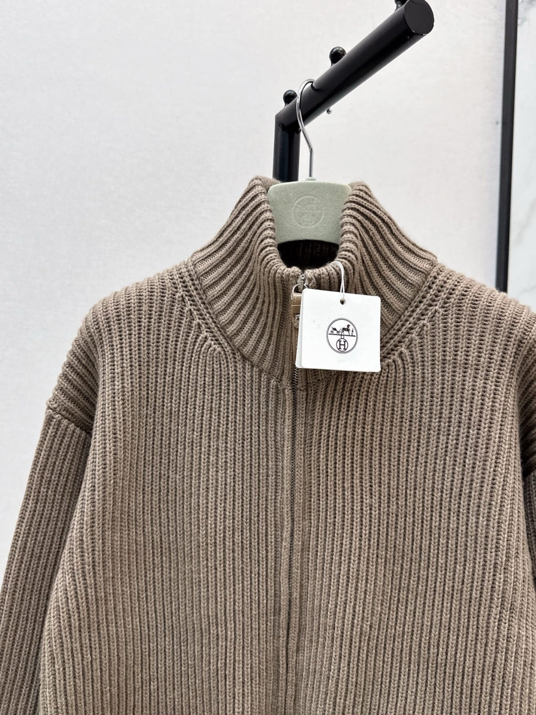 Herm NEW wool knitted jacket