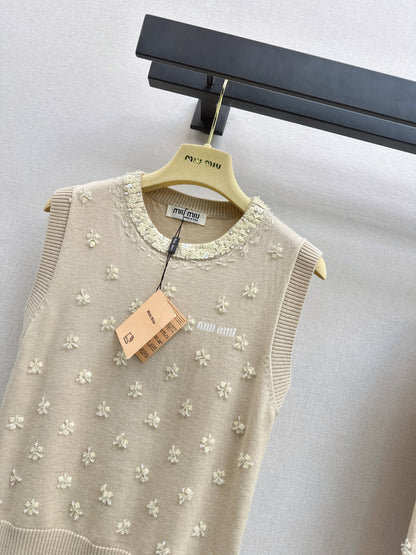Miu NEW knitted vest