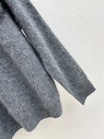 Loro NEW knitted sweater