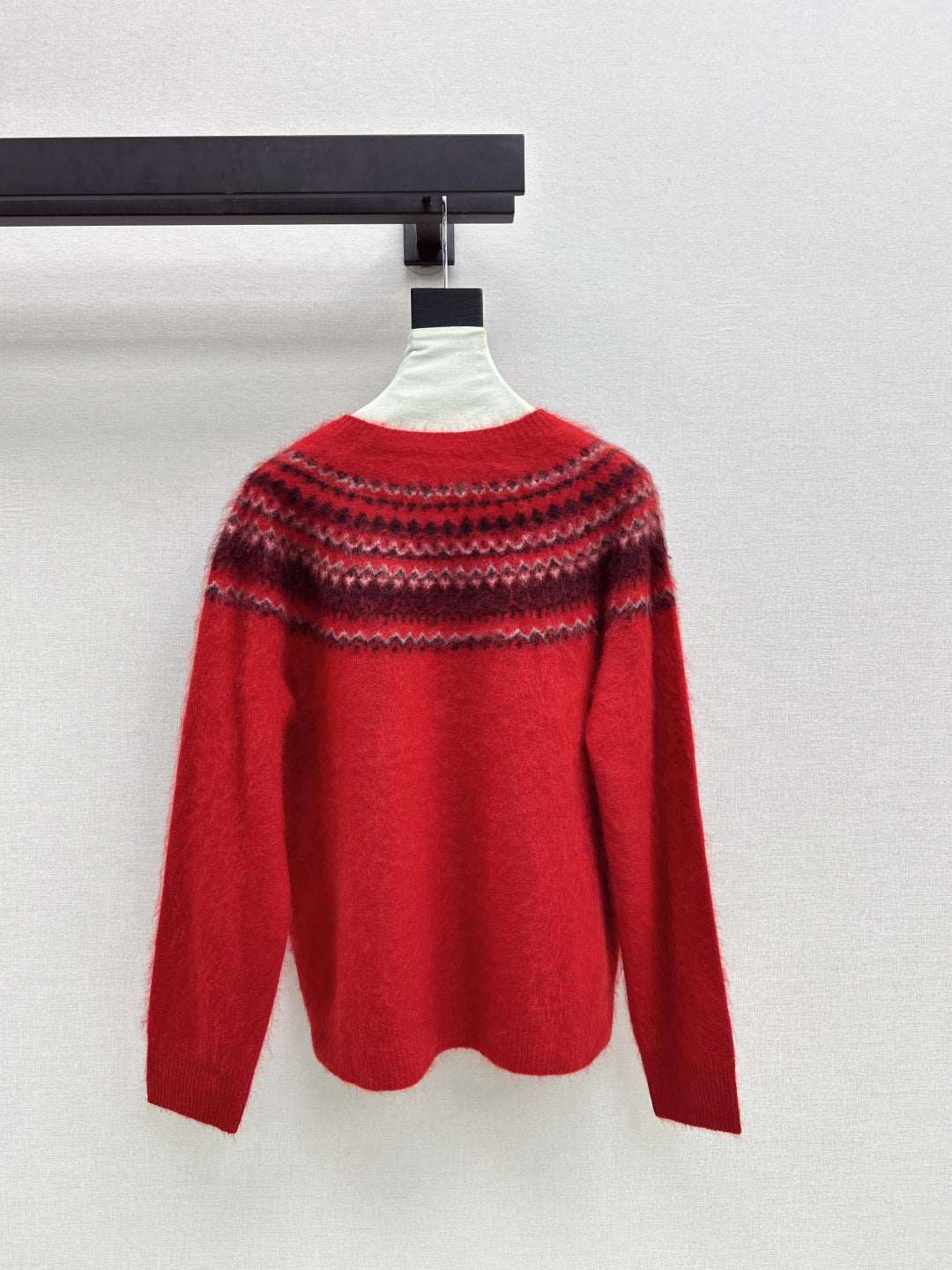 Loro NEW knitted sweater