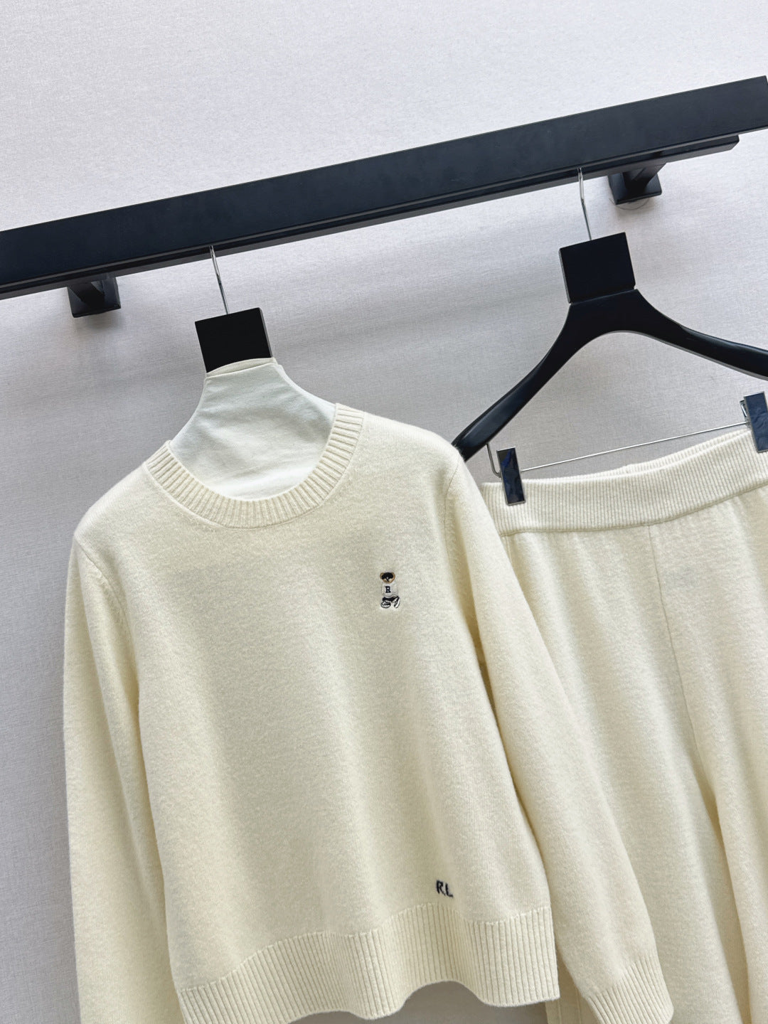 Ral NEW knitted suit