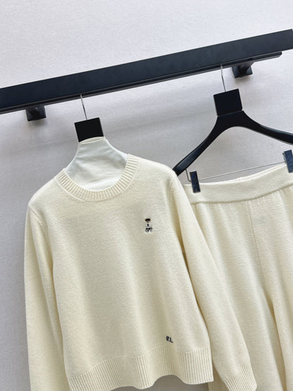 Ral NEW knitted suit