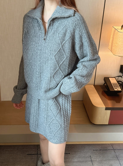 Loro NEW knitted suit