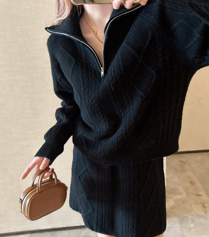 Loro NEW knitted suit