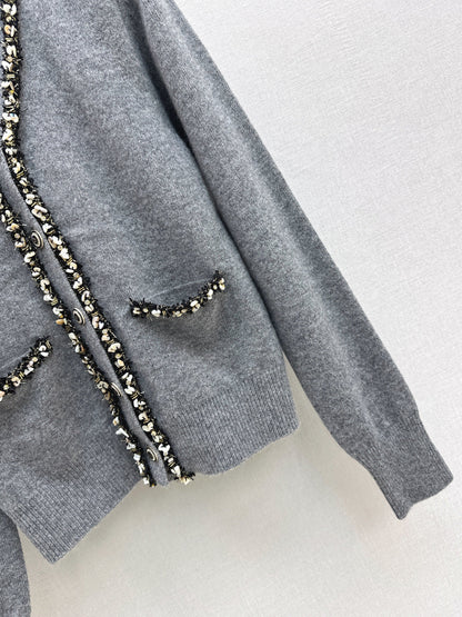 Max NEW V-neck cardigan