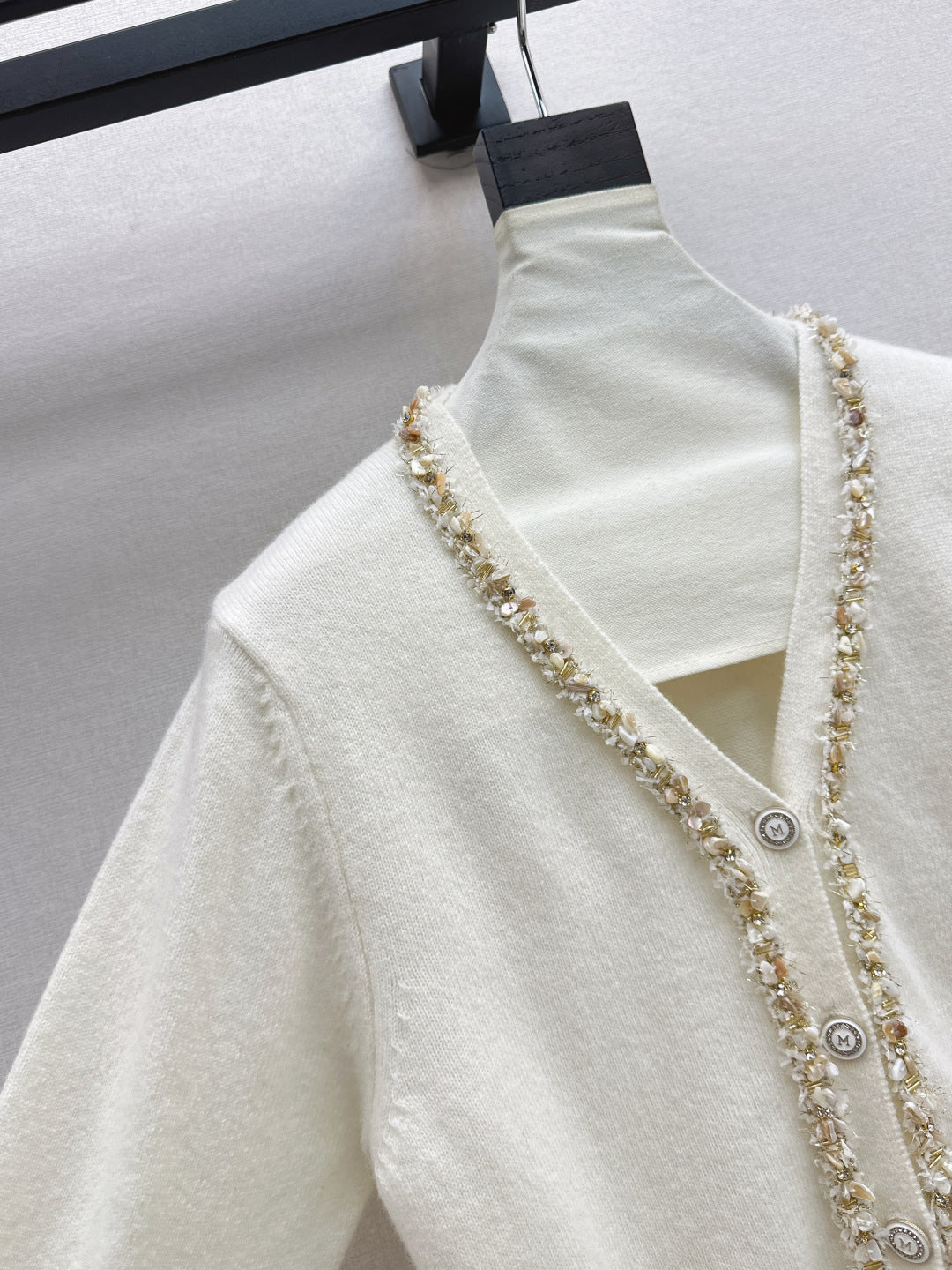 Max NEW V-neck cardigan