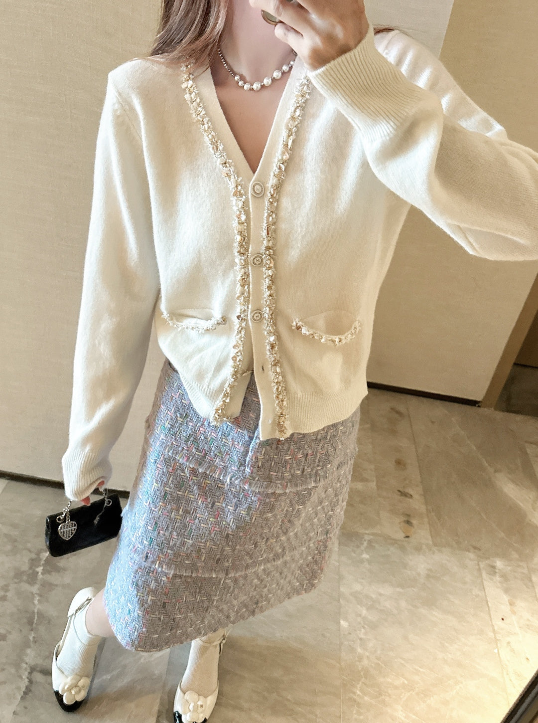 Max NEW V-neck cardigan